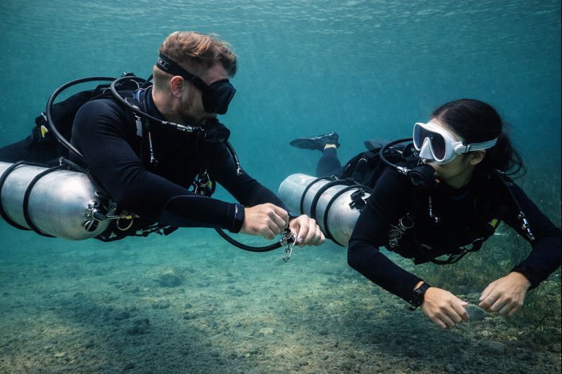SDI - Sidemount Diver - Mai